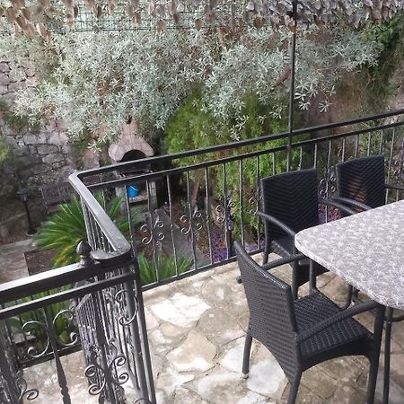 Holiday Home Stone House Πέραστ Εξωτερικό φωτογραφία