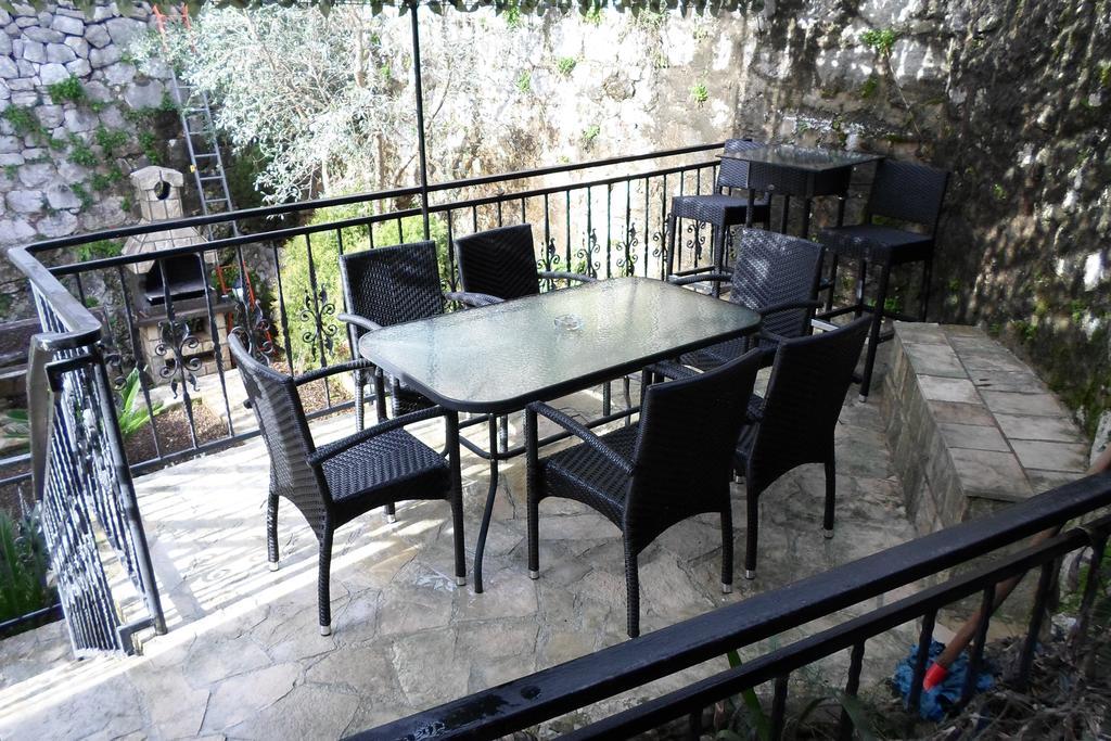 Holiday Home Stone House Πέραστ Εξωτερικό φωτογραφία